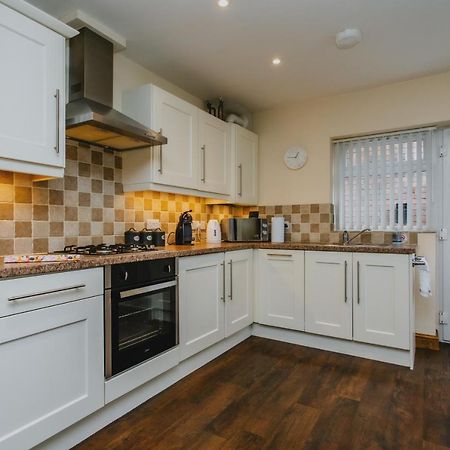 Home From Home 1 King Size Bed Apartment Near Hospital & Tennis Nottingham Exterior foto